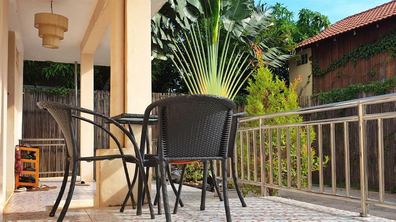 Hotel Kool Kampot Exterior foto